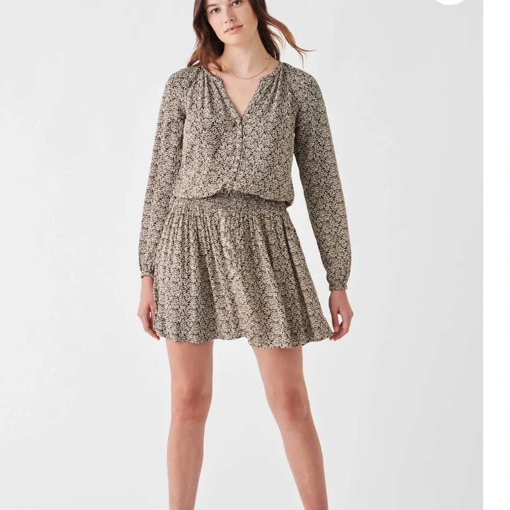Faherty Women's Montara Dress, size Medium, NWOT, colors are brown and cream.